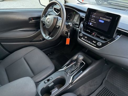 Used 2023 Toyota Corolla LE image 16