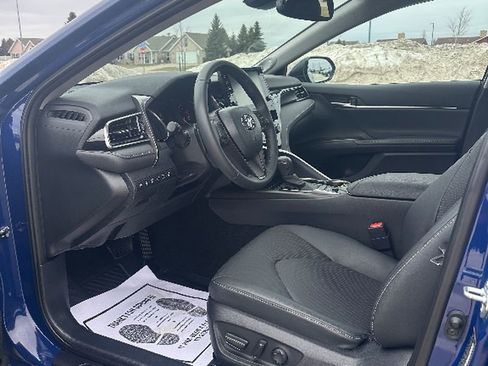 Used 2024 Toyota Camry XSE w/ Navigation Package AWD/4WD image 11