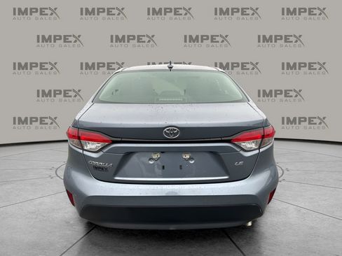 Used 2025 Toyota Corolla LE image 4