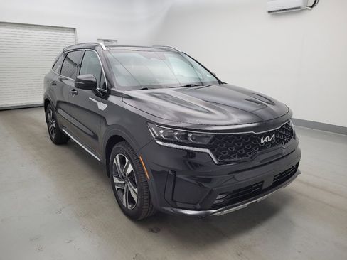 Used 2022 Kia Sorento SX w/ Panoramic Sunroof Package AWD/4WD image 13