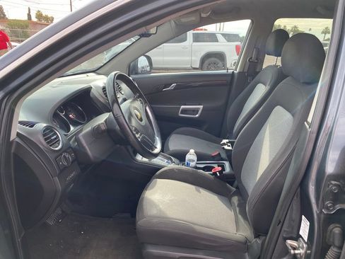 Used 2013 Chevrolet Captiva Sport LS FWD image 7