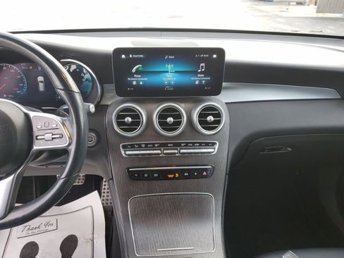 Used 2022 Mercedes-Benz GLC 300 4MATIC image 18