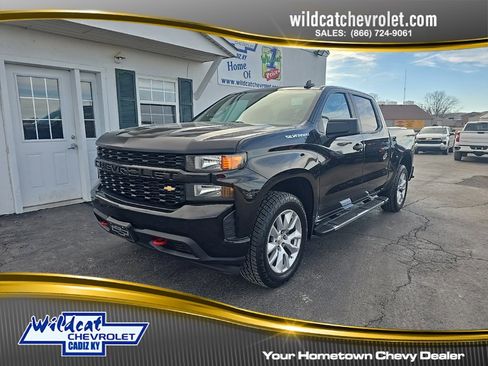 Used 2019 Chevrolet Silverado 1500 Custom w/ Custom Value Package image 1
