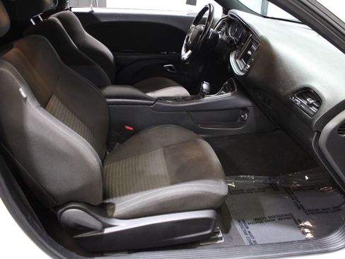 Used 2020 Dodge Challenger R/T RWD image 15