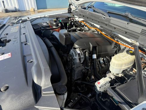 Used 2017 GMC Sierra 3500 4x4 Regular Cab image 26