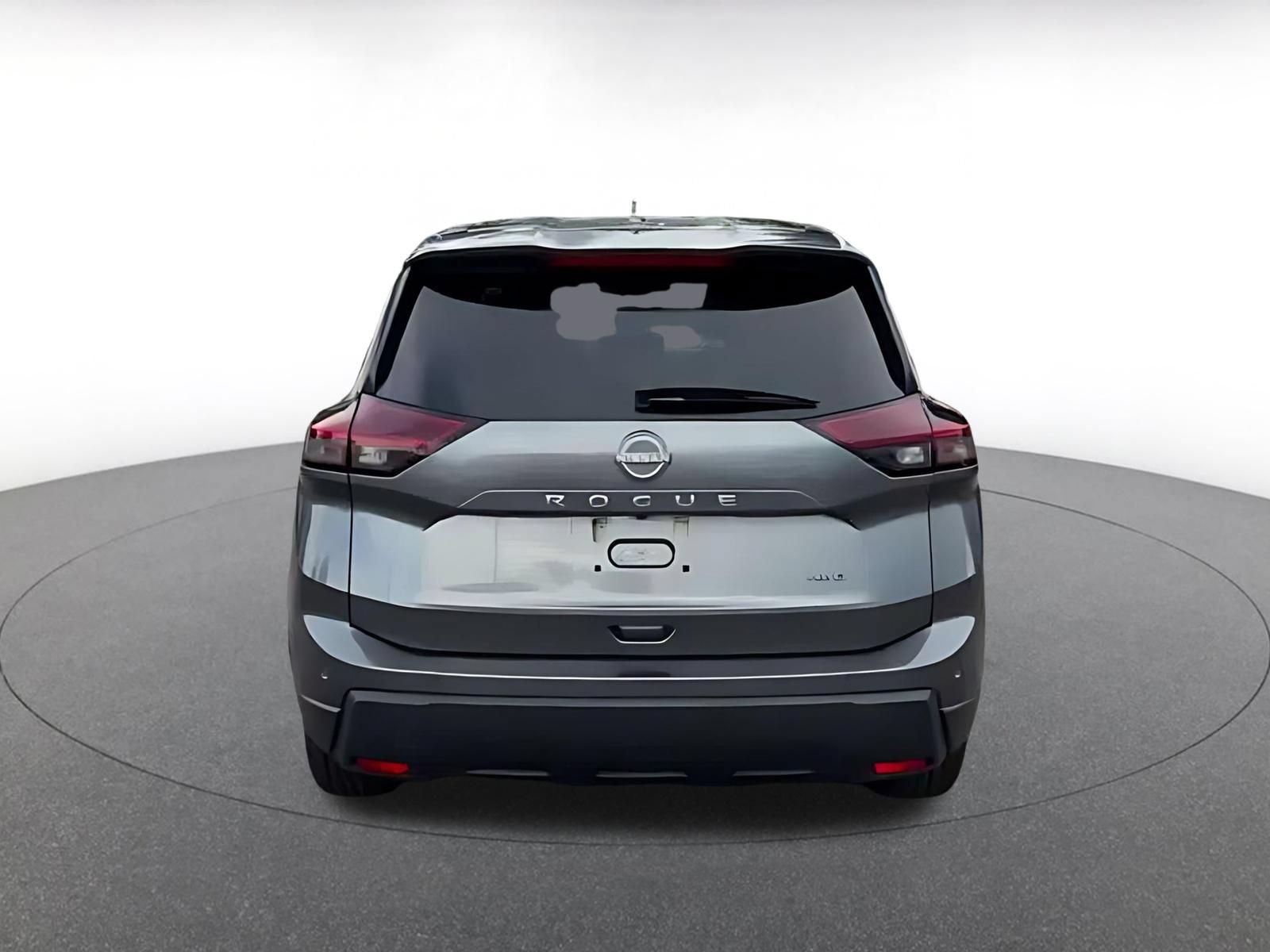Used 2025 Nissan Rogue SV AWD/4WD image 10