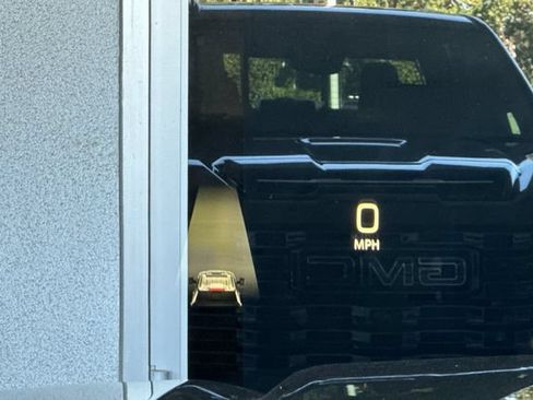 New 2026 GMC Sierra 2500 Denali Ultimate AWD/4WD image 34
