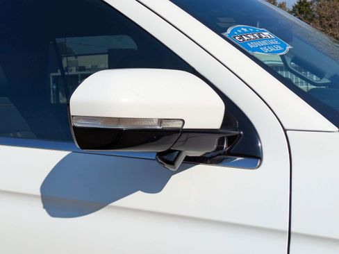 Used 2023 Ford Expedition Max Limited image 12