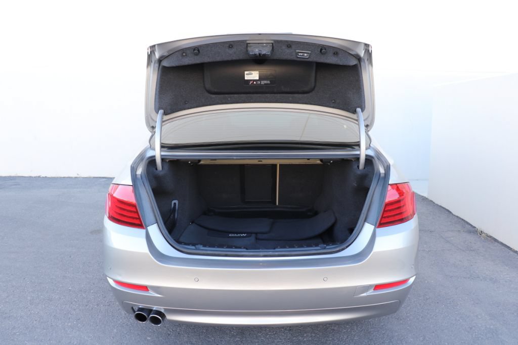 Used 2015 BMW 528i Sedan RWD image 23