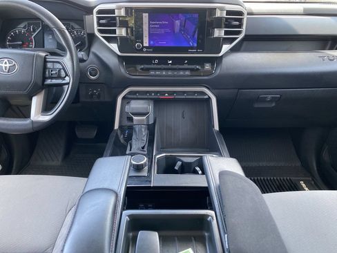 Used 2022 Toyota Tundra SR5 w/ Convenience Package RWD image 18