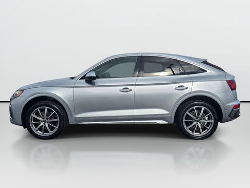 Used 2023 Audi SQ5 Prestige w/ Prestige Package AWD/4WD image 2