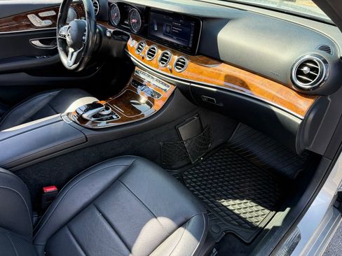 Used 2019 Mercedes-Benz E 450 4MATIC Wagon w/ Premium Package image 23