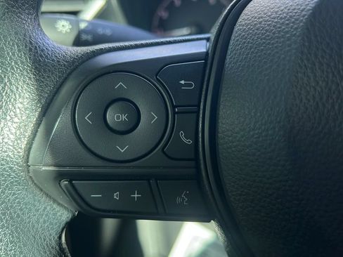 Used 2024 Toyota Corolla LE FWD image 19