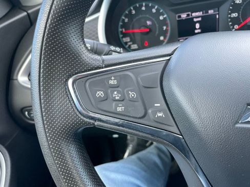 Used 2023 Chevrolet Malibu LT FWD image 19