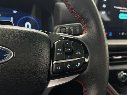 Used 2025 Ford Explorer ST AWD/4WD image 22