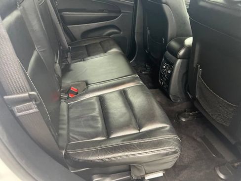 Used 2017 Jeep Grand Cherokee Limited AWD/4WD image 22