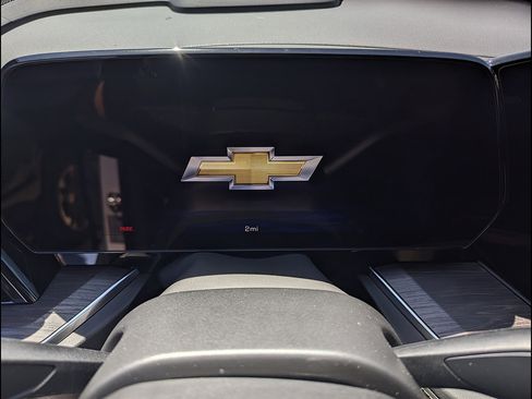 New 2026 Chevrolet Suburban Premier w/ Sun And Tow Package AWD/4WD image 2
