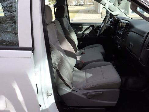 Used 2016 Chevrolet Silverado 2500 W/T image 22