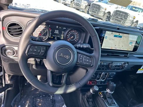 New 2026 Jeep Wrangler Unlimited Rubicon image 12