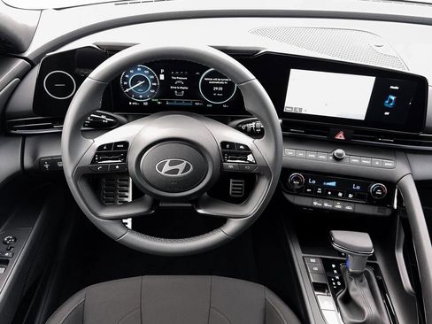 New 2026 Hyundai Elantra Sport FWD image 20