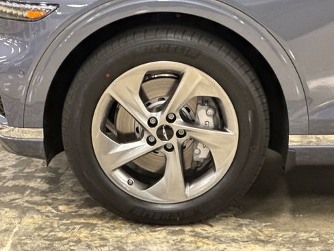New 2026 Genesis GV70 2.5T Advanced AWD/4WD image 26