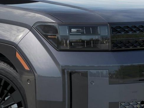 New 2025 Hyundai Santa Fe Calligraphy image 9