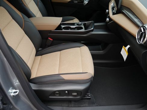 New 2026 Chevrolet Equinox ACTIV image 22