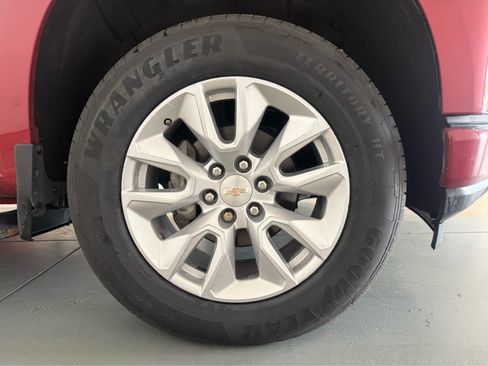 Used 2020 Chevrolet Silverado 1500 RST AWD/4WD image 1
