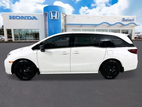 Used 2026 Honda Odyssey Sport-L image 2