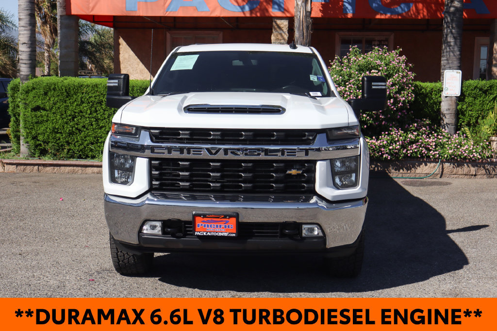 Used 2022 Chevrolet Silverado 2500 LT w/ Convenience Package AWD/4WD image 3