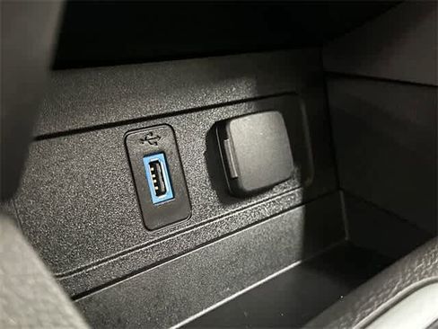 Used 2018 Ford Escape SEL image 25