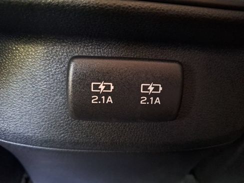 Used 2020 Subaru Outback Premium AWD/4WD image 19