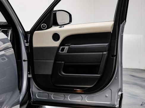 Used 2021 Land Rover Range Rover Sport HST image 79