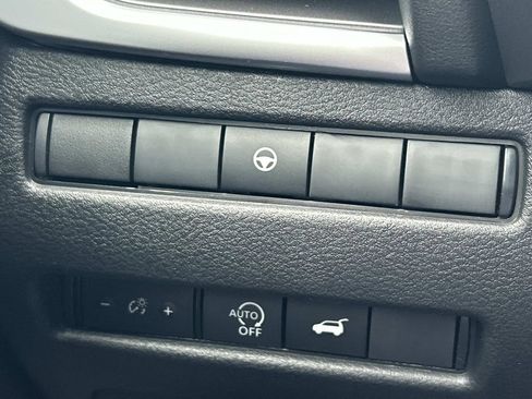 New 2026 Nissan Rogue SV AWD/4WD image 27