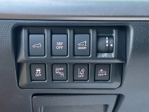 Used 2017 Subaru Outback 2.5i Premium image 26
