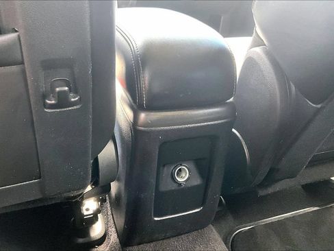 Used 2017 Dodge Journey Crossroad w/ Popular Equipment Group FWD image 11