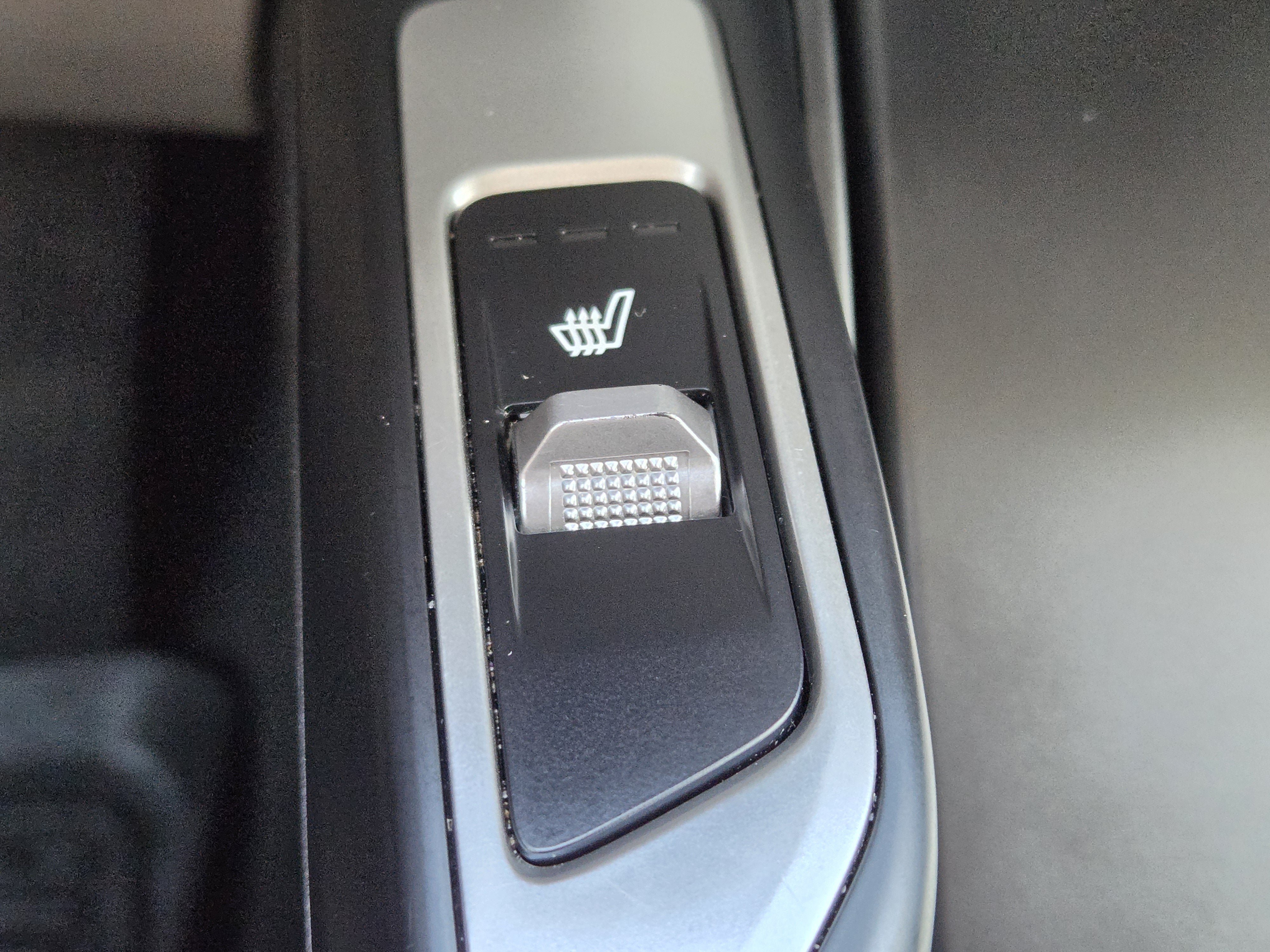 Used 2023 Kia Sorento S w/ Panoramic Sunroof Package FWD image 20