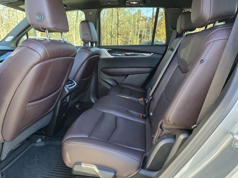 Used 2023 Cadillac XT6 Premium Luxury w/ LPO, Floor Liner Package image 16