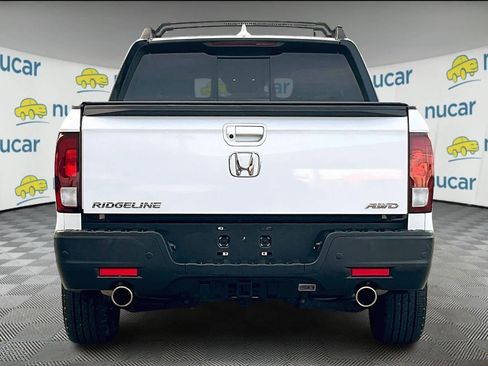 Used 2023 Honda Ridgeline Black Edition image 5