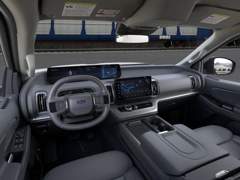 New 2026 Ford Expedition Active RWD image 40