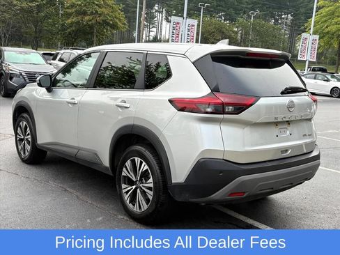 Used 2023 Nissan Rogue SV AWD/4WD image 6