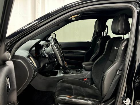 Used 2019 Dodge Durango SRT w/ Technology Group AWD/4WD image 14