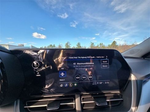 New 2026 Chevrolet Trax LS image 13