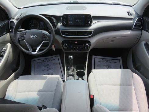 Used 2019 Hyundai Tucson SE AWD/4WD image 12