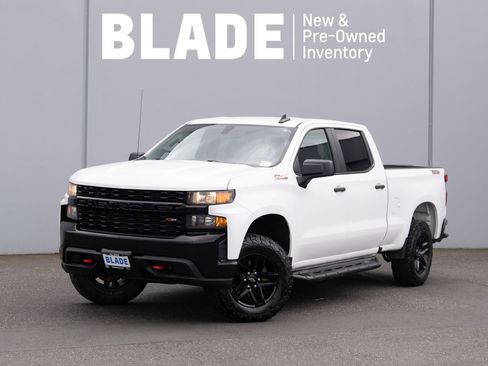 Used 2020 Chevrolet Silverado 1500 Custom Trail Boss w/ Custom Convenience Package AWD/4WD image 1