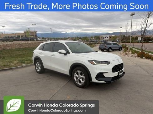 Used 2023 Honda HR-V LX image 1