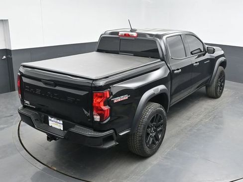 Used 2023 Chevrolet Colorado Trail Boss w/ Technology Package AWD/4WD image 37