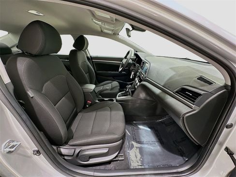 Used 2019 Hyundai Elantra SEL w/ Cargo Package image 27
