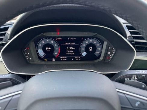 Certified 2025 Audi Q3 2.0T Premium w/ Convenience Package image 16