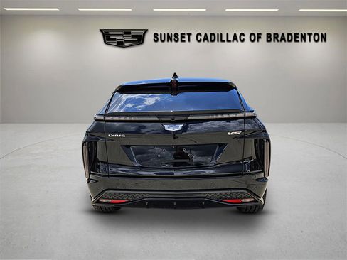 New 2026 Cadillac Lyriq V w/ Exterior Carbon Fiber Package image 6